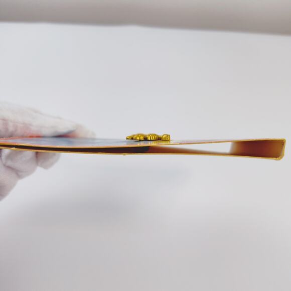 Disney X Hallmark Minnie & Mickey Brass Couples Pin Set - Picture 5 of 7